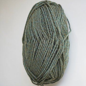 Пряжа для ковровой вышивки DMC Knitty 4 &mdash; 904 (грязный зеленый) knitty-4-904 фото