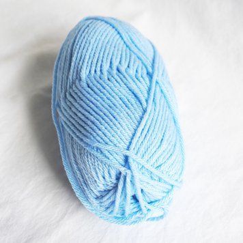 Пряжа для килимової вишивки DMC Knitty 6 &mdash; 675 (голубий) knitty-6-675 фото